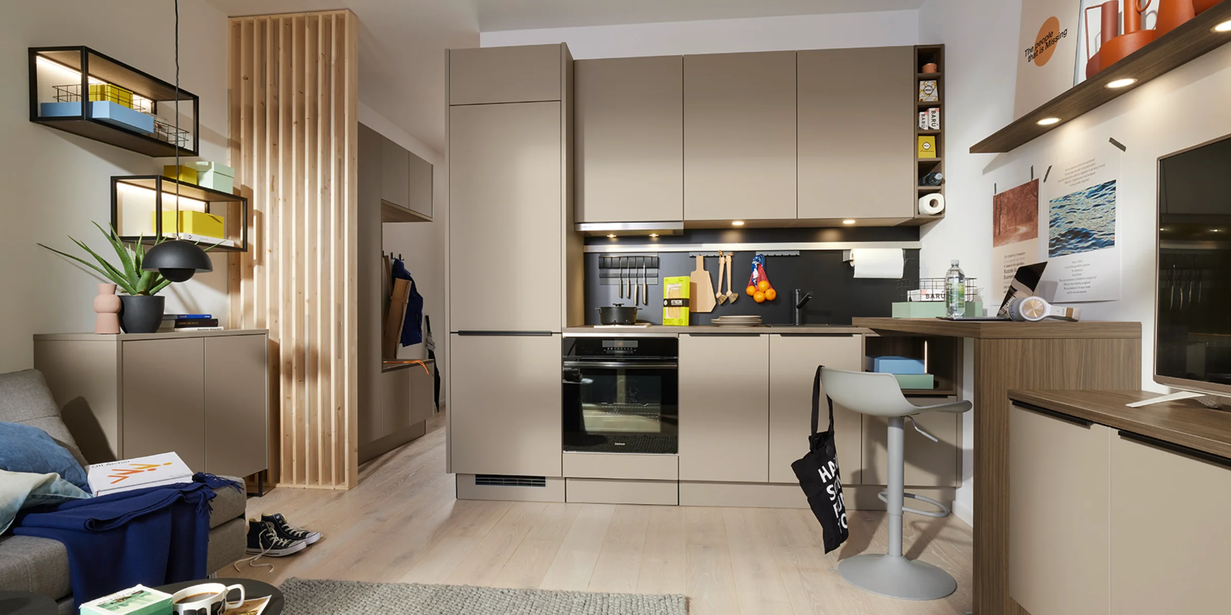 22299_Nolte_TinyKitchen_MicroAppartement_001_Walnuss_Havanna