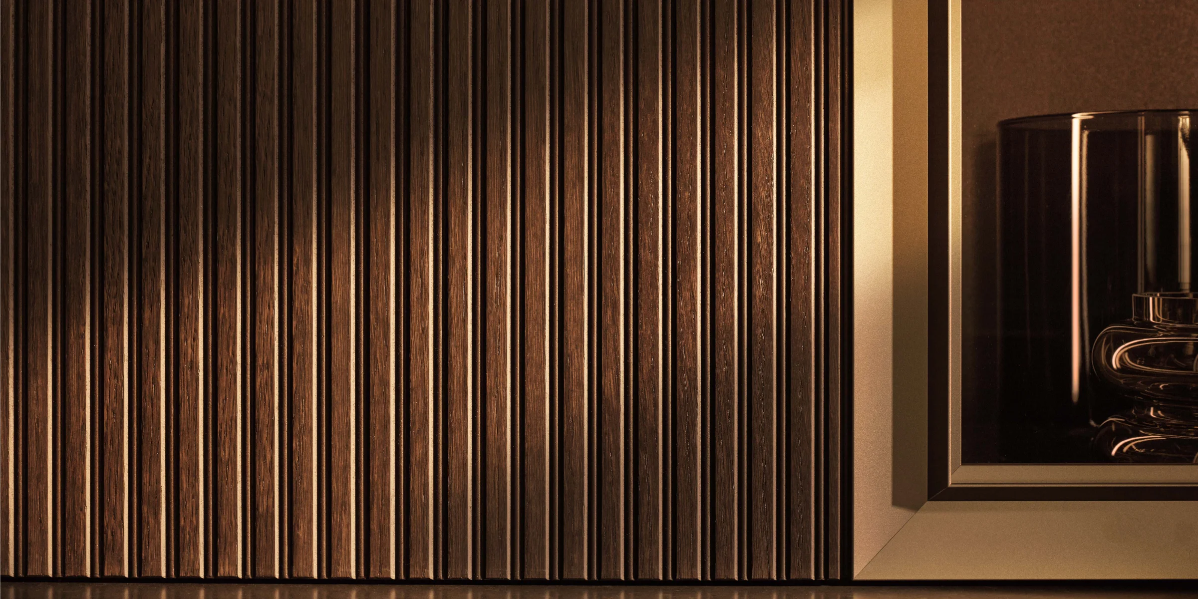 A stylish, exclusive design with wood paneling and glass display case, NolteNeo.