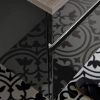 Een stijlvol badkamer met patroonvloer en moderne afwerkingen, Nolte SPA.