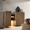 Ein modernes Sideboard mit Dekorationen steht in einem stilvollen Wohnzimmer, Nolte Küchen.
