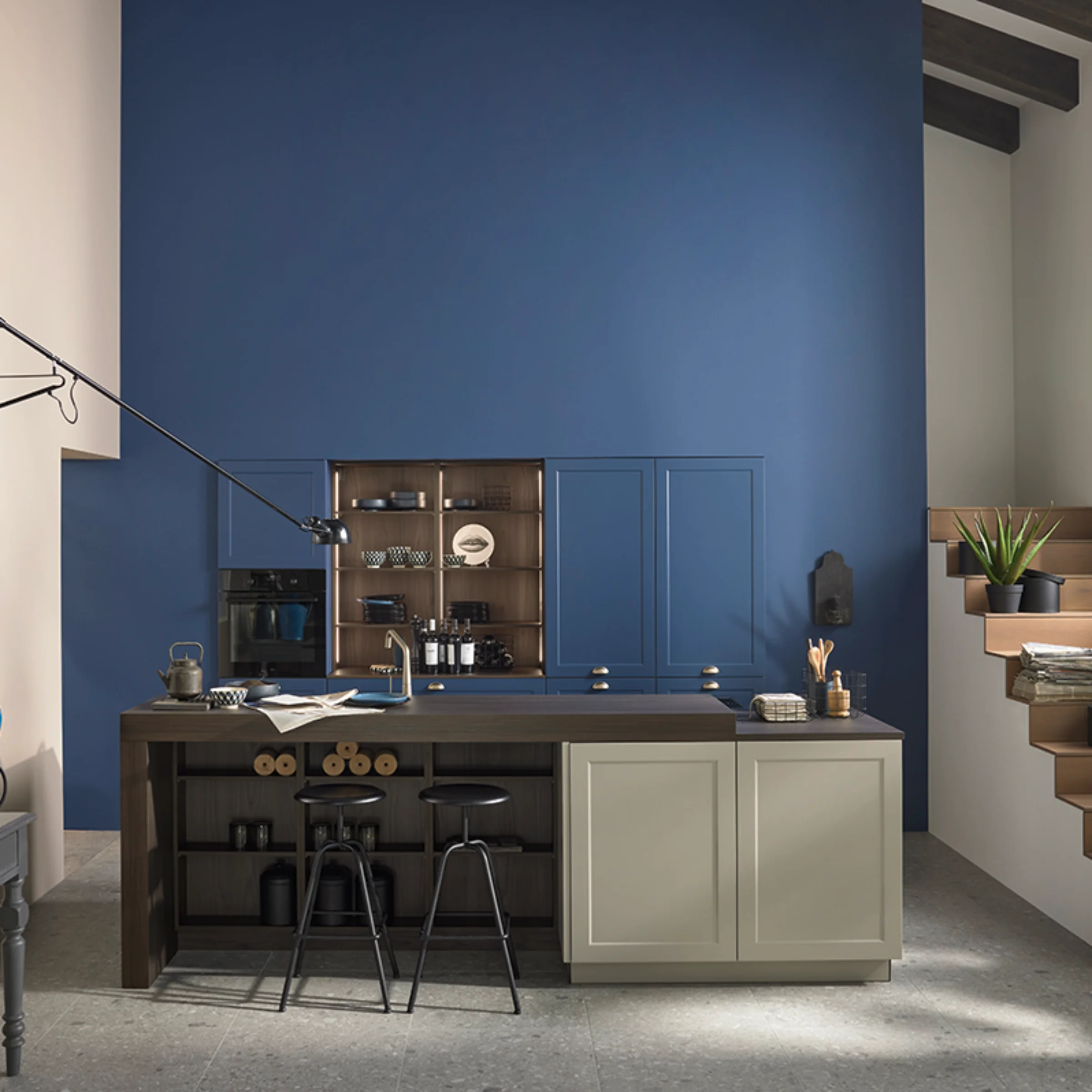 23856_Nolte_RAVENNALACK_Blaubeere-softmatt_01_Greige-softmatt