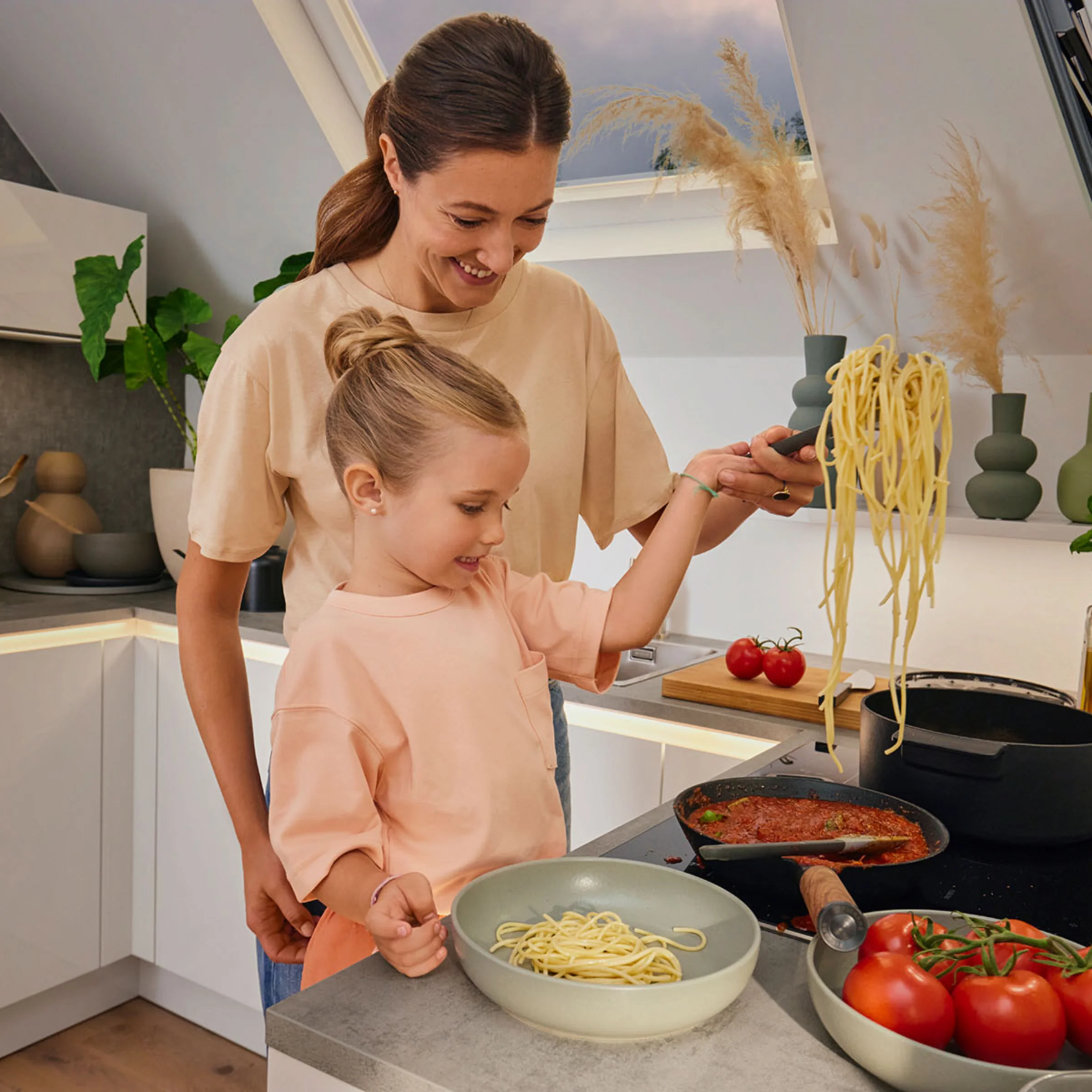 Küche mit Kindern und Haustieren