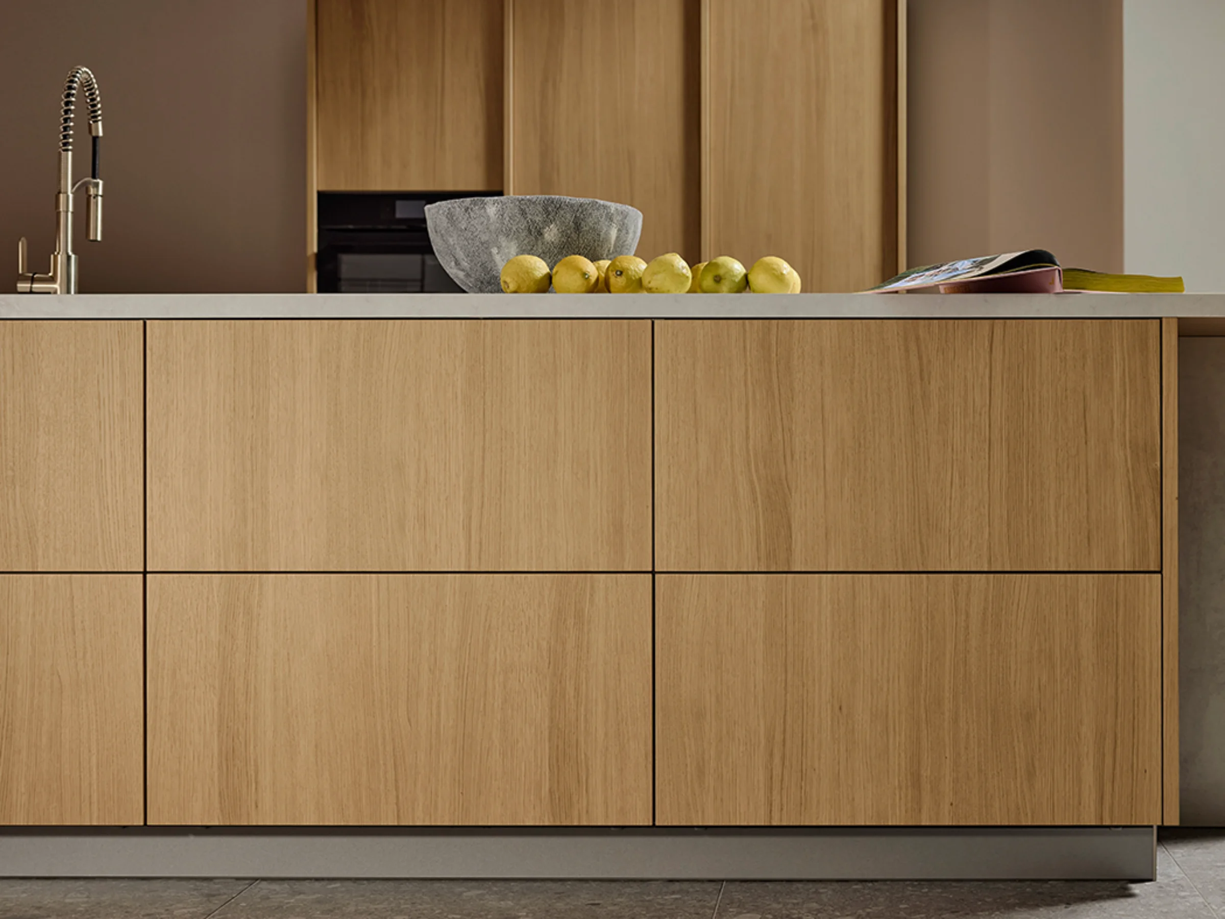 product image 23856_Nolte_neoFLAT_EicheBianco_05.jpg